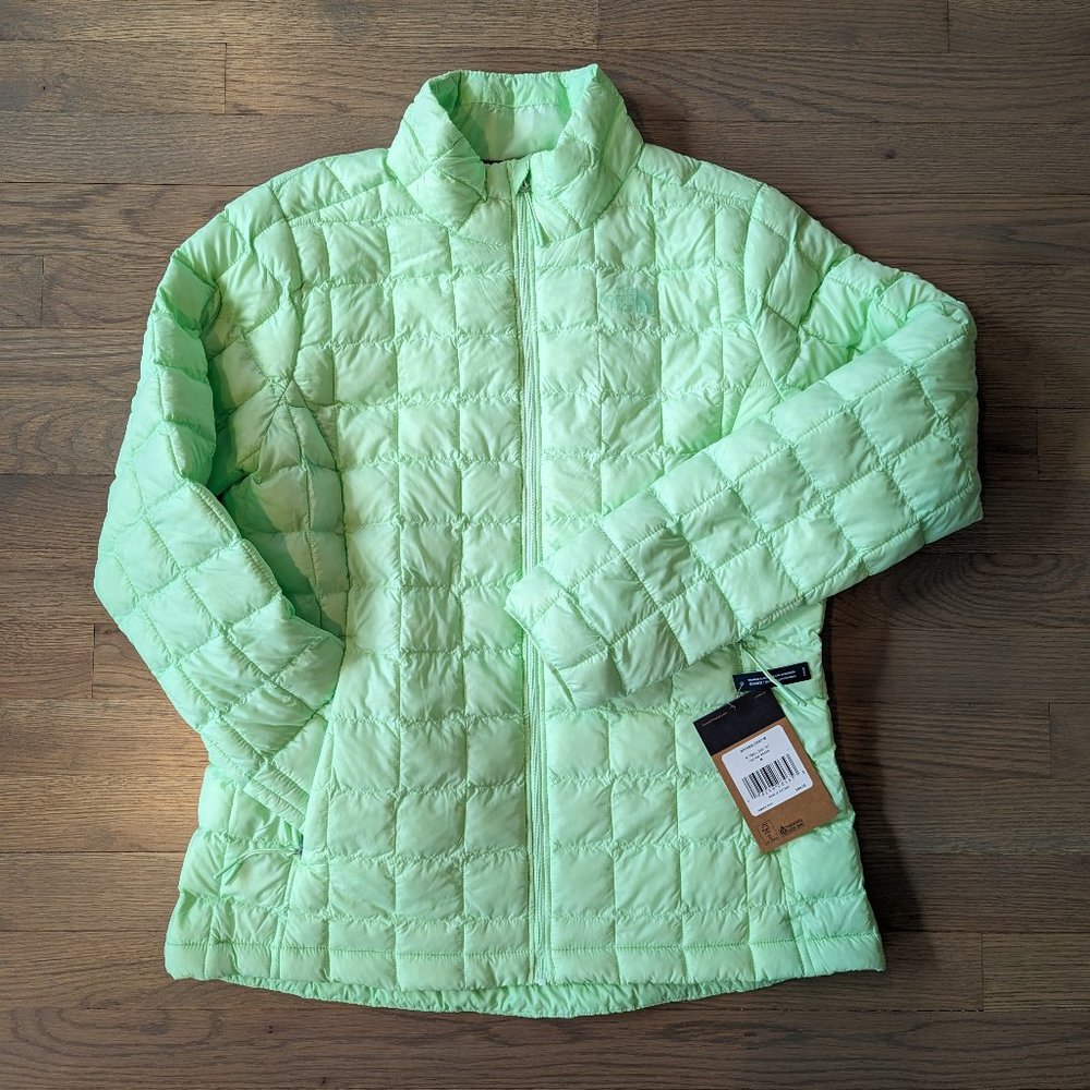 The North Face Women’s ThermoBall™ Eco Jacket in Patina Green   Size Medium